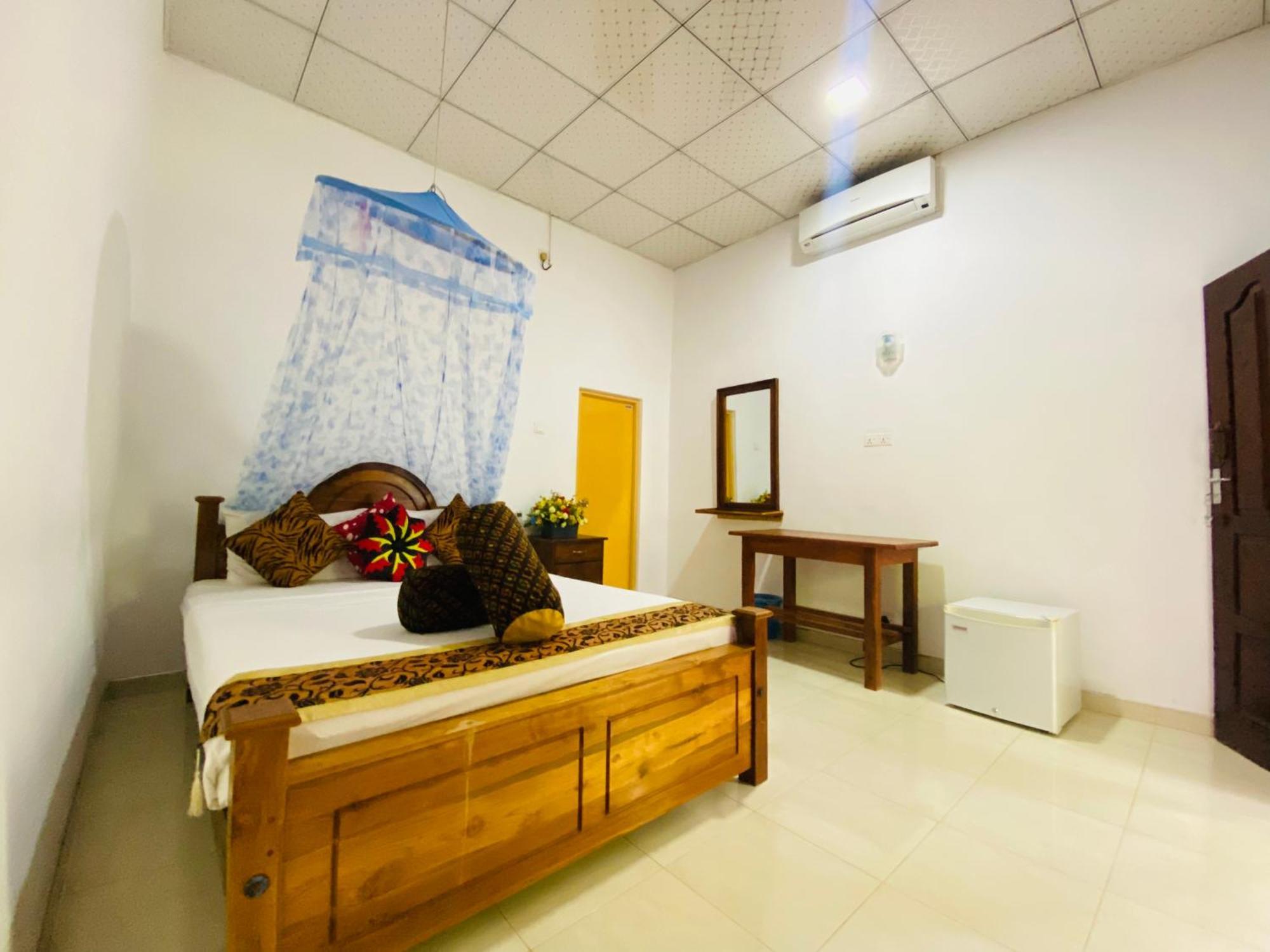 Priyavimana Resort Habarana Extérieur photo