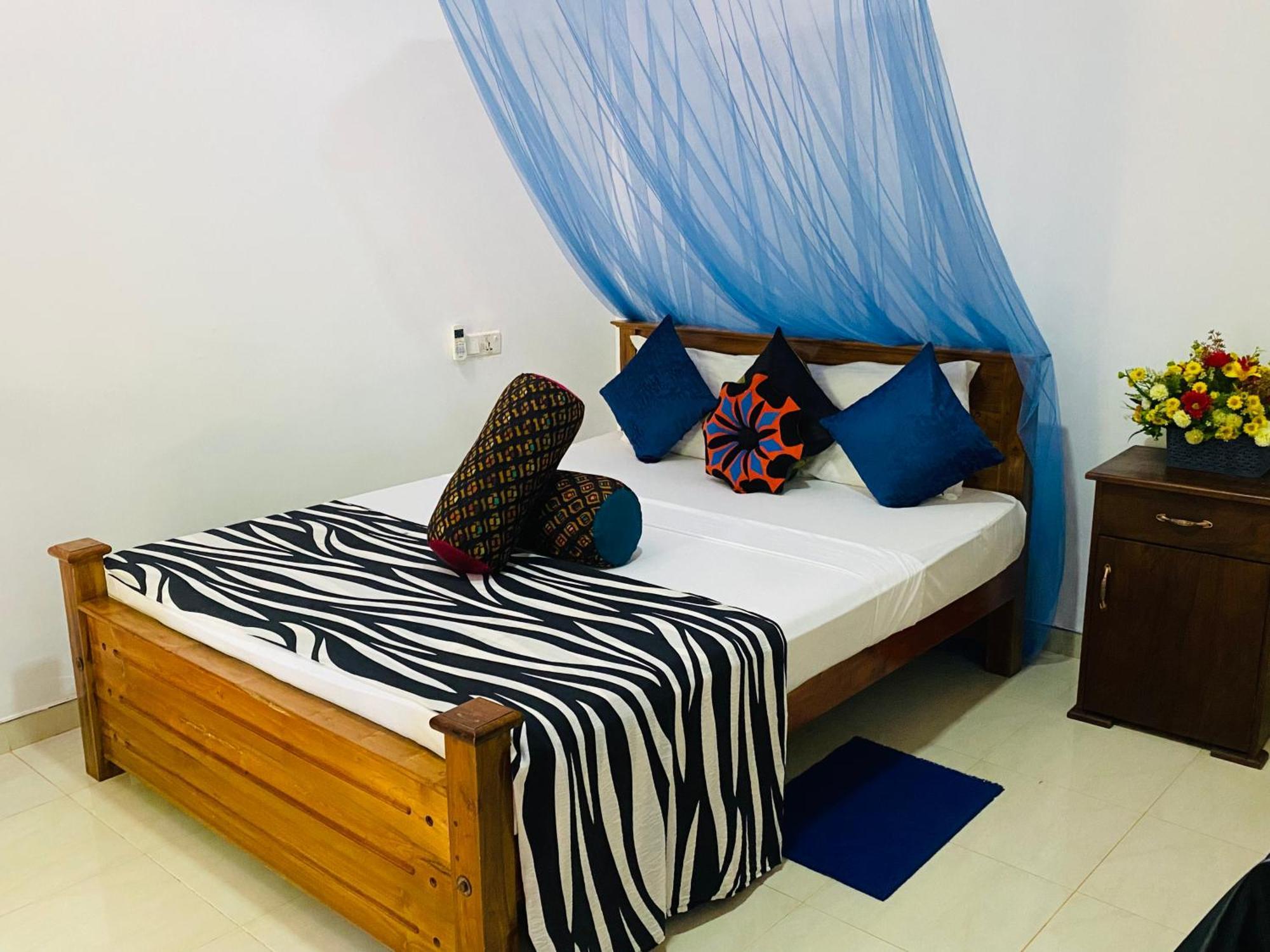 Priyavimana Resort Habarana Extérieur photo