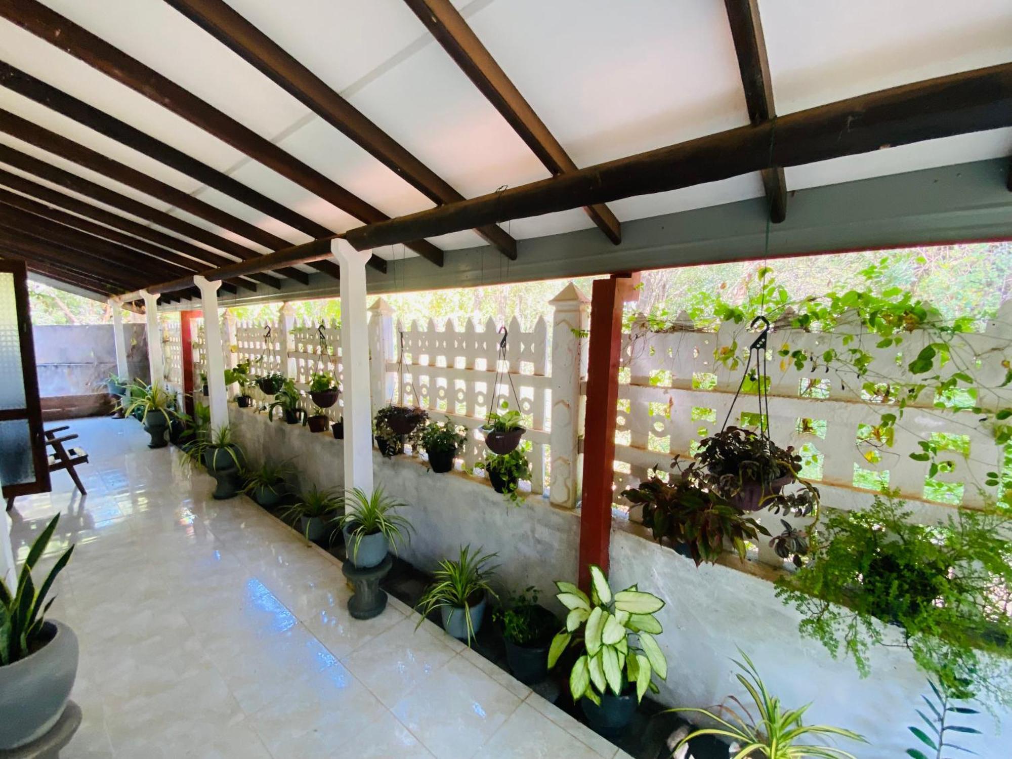 Priyavimana Resort Habarana Extérieur photo
